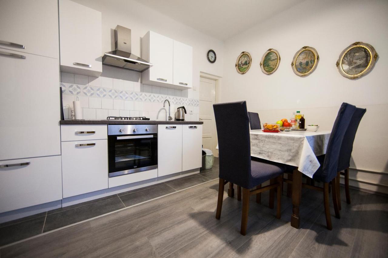 Apartman Kuca 150 Mala Subotica Exterior foto
